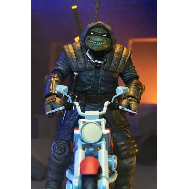 NECA - IDW Comics - Casey Marie mit Last Ronin Motorrad - The Last Ronin The Lost Years- TMNT