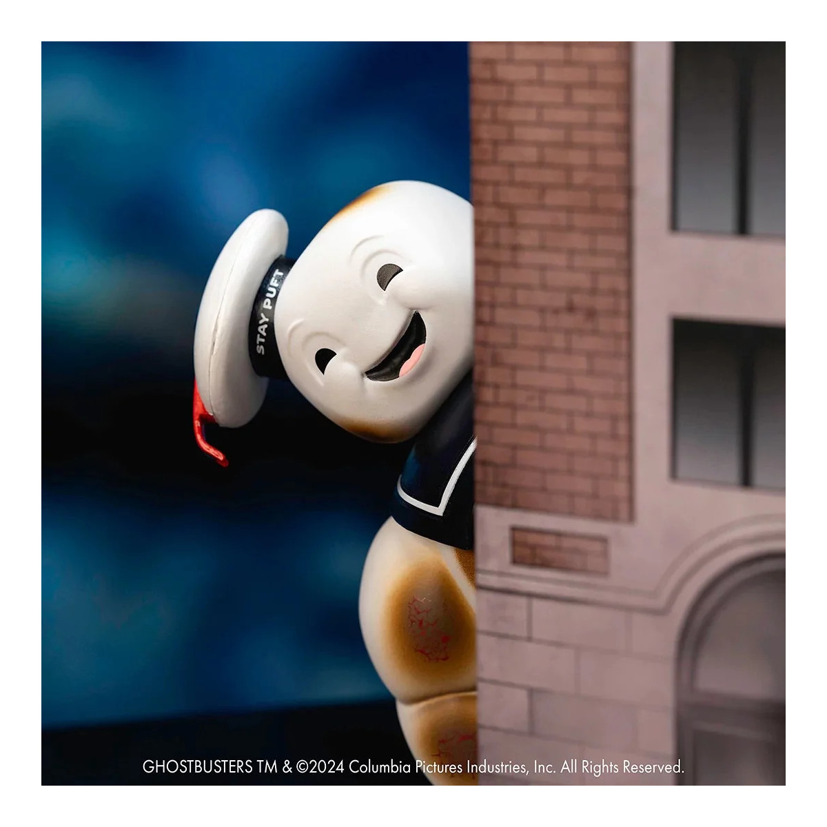 Jada Toys - Ghostbusters Stay Puft Marshmallow Mann mit Cadillac Ecto-1 - Nano Scene 1/64