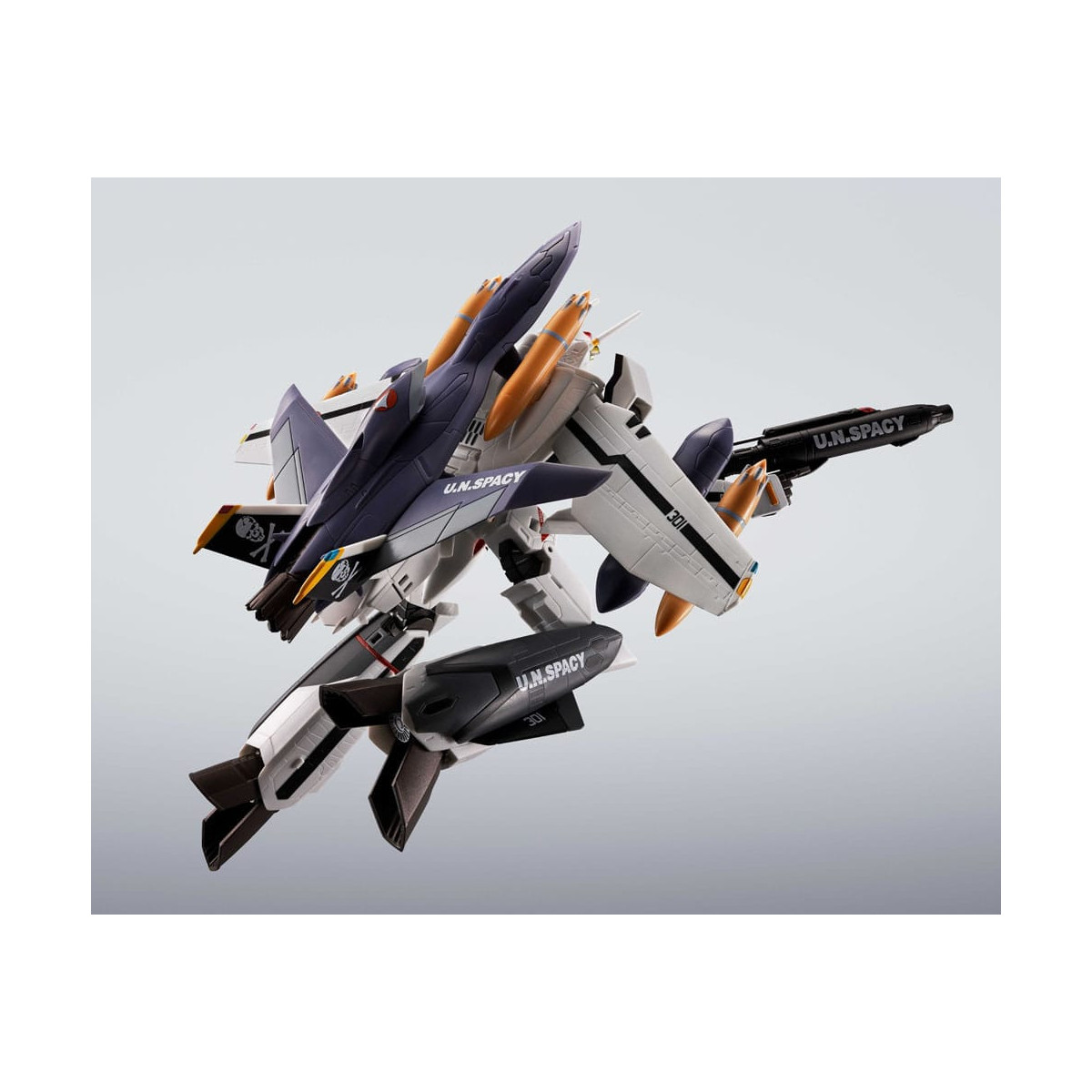 Tamashii Bandai - Hi-Metal R - VF-0S Phoenix (Roy Focker Verwendung) & QF-2200D-B Ghost Set - Macross Zero
