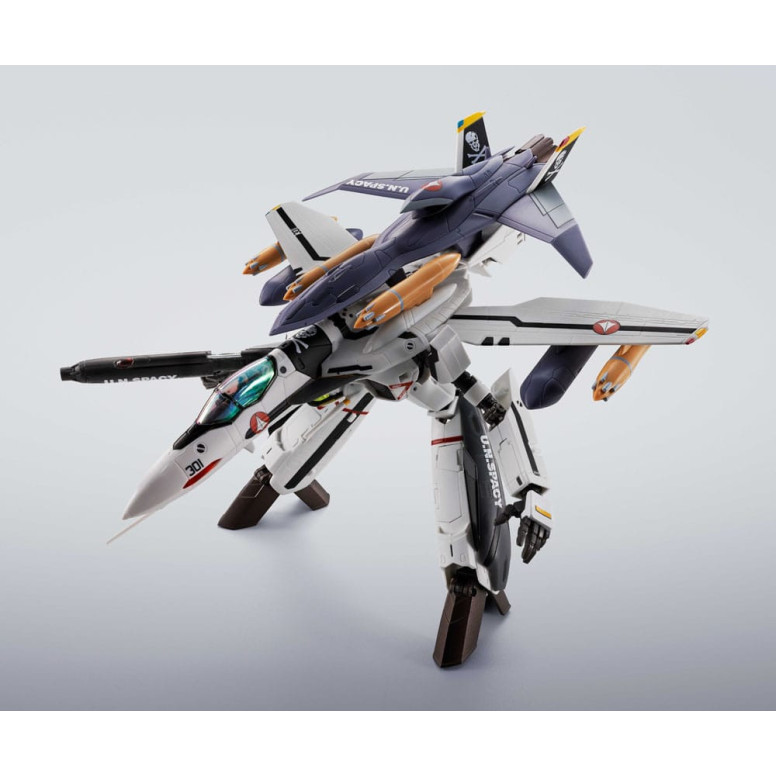 Tamashii Bandai - Hi-Metal R - VF-0S Phoenix (Roy Focker Verwendung) & QF-2200D-B Ghost Set - Macross Zero