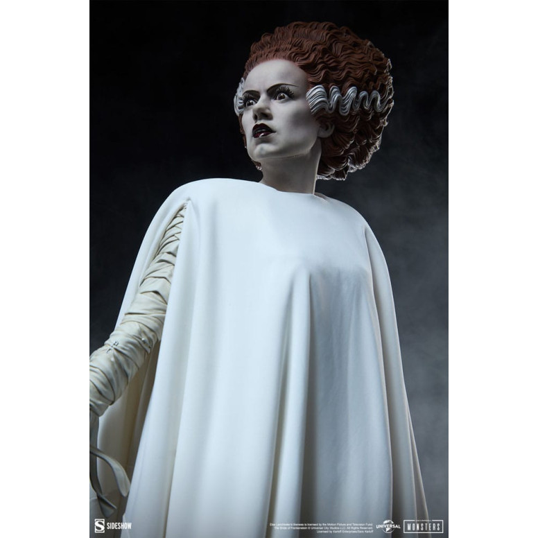 Sideshow Universal Monsters - Premium Format Frankensteins Braut 1/4 - The Bride of Frankenstein (Fabric Costume)
