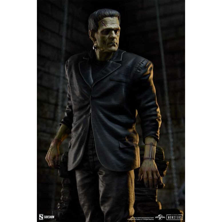 Sideshow Universal Monsters - Premium Format Frankenstein 1/4