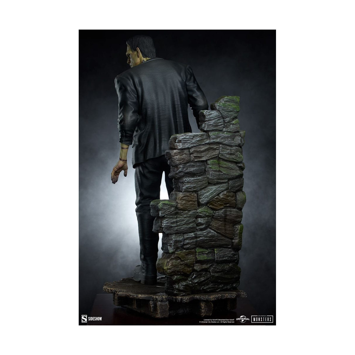 Sideshow Universal Monsters - Premium Format Frankenstein 1/4