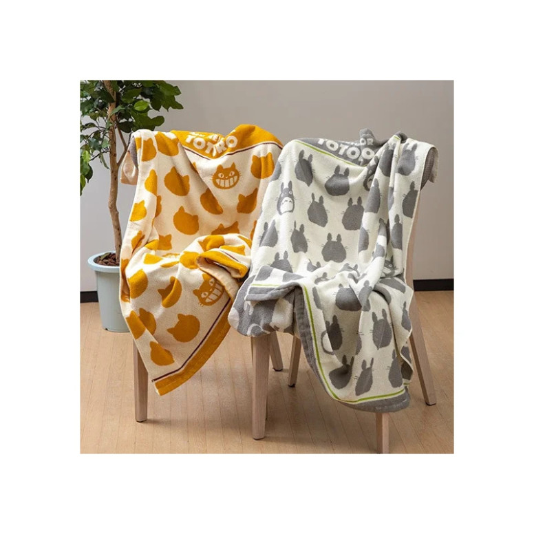 Marushin - Chatbus Siesta-Decke Beige 85x115 cm - Mein Nachbar Totoro