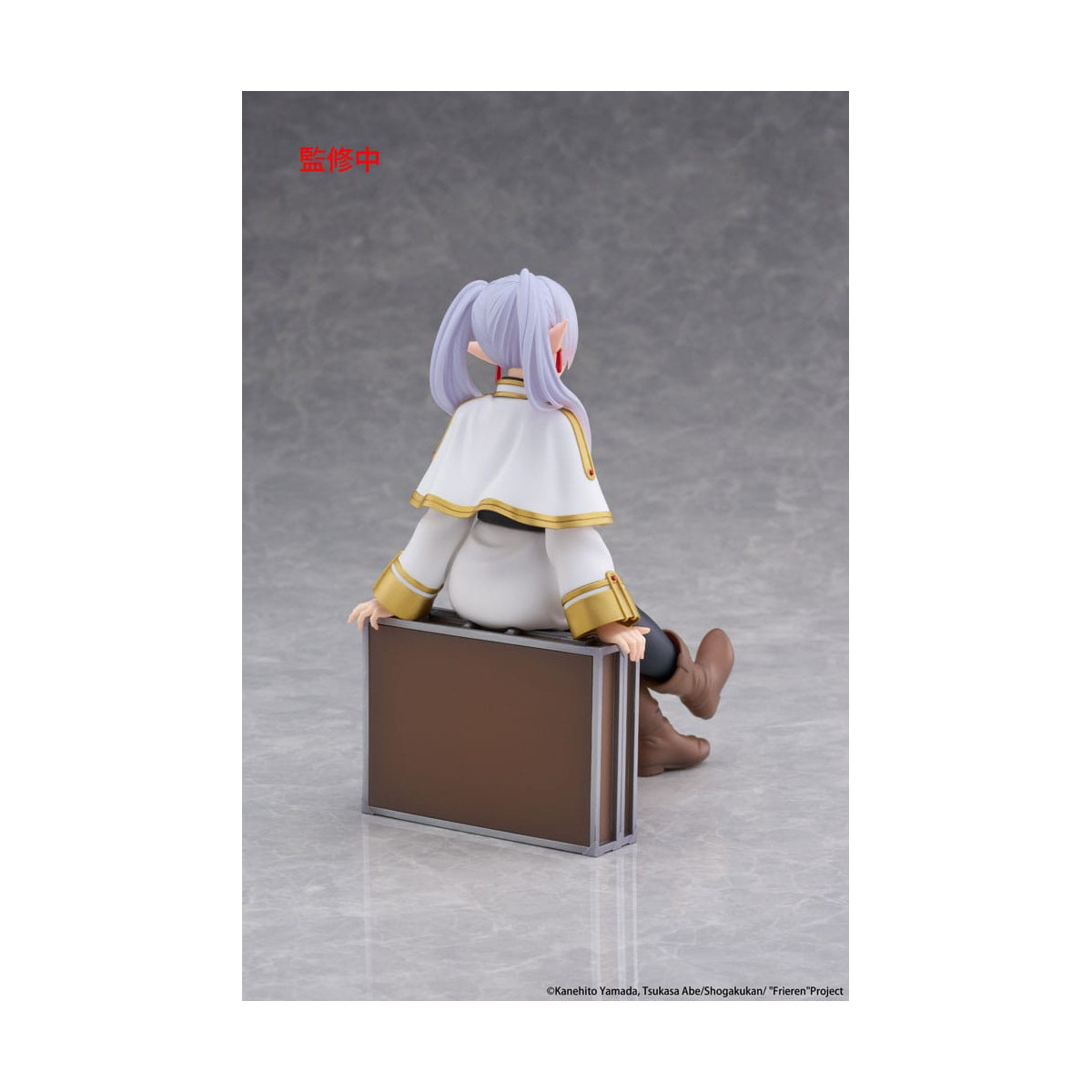 Taito - Desktop Cute Figure Frieren Trunk Case Ver. - Frieren: Beyond Journey's End
