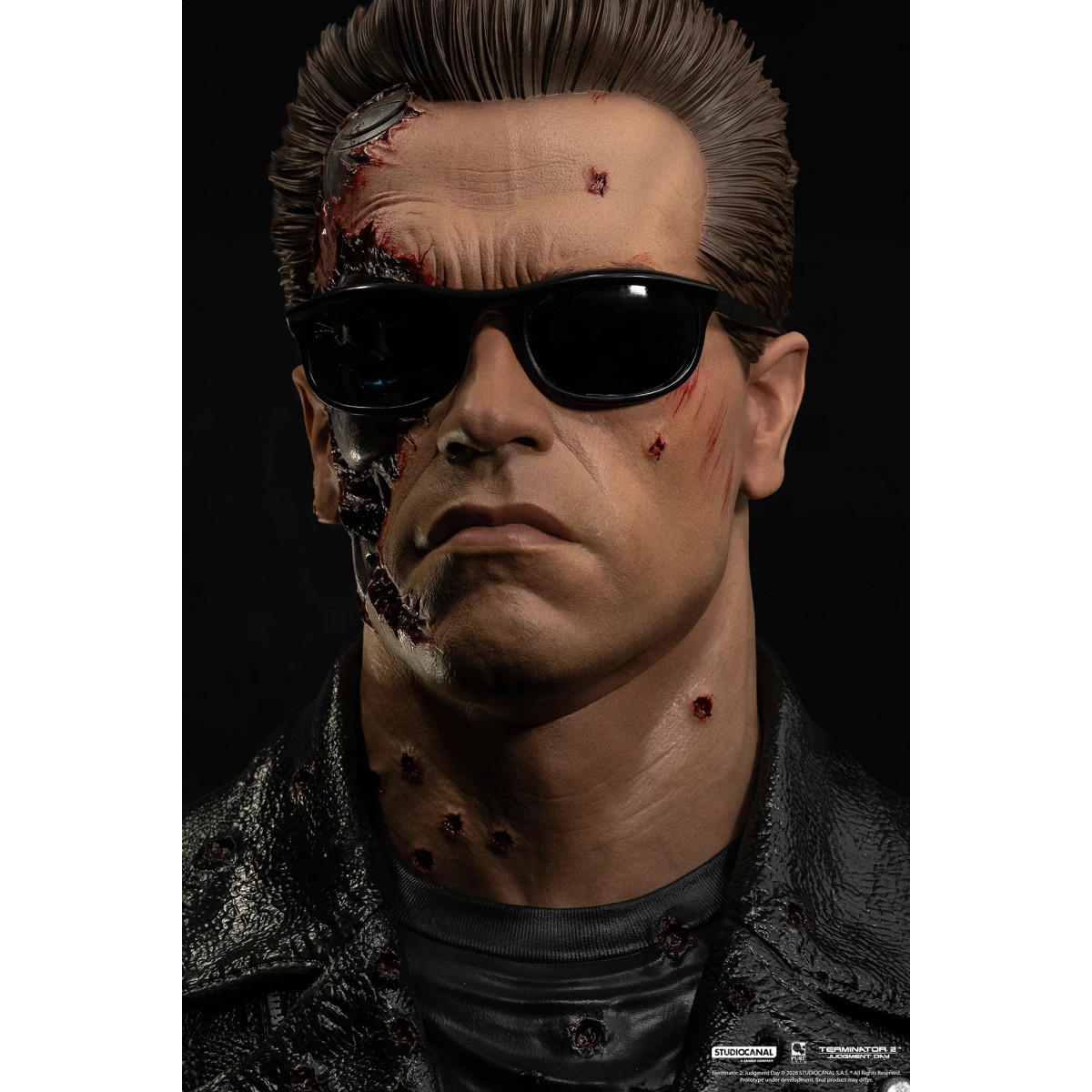 Pure Arts Terminator 2 T-800 Model 101 Battle Damaged Art Die Maske