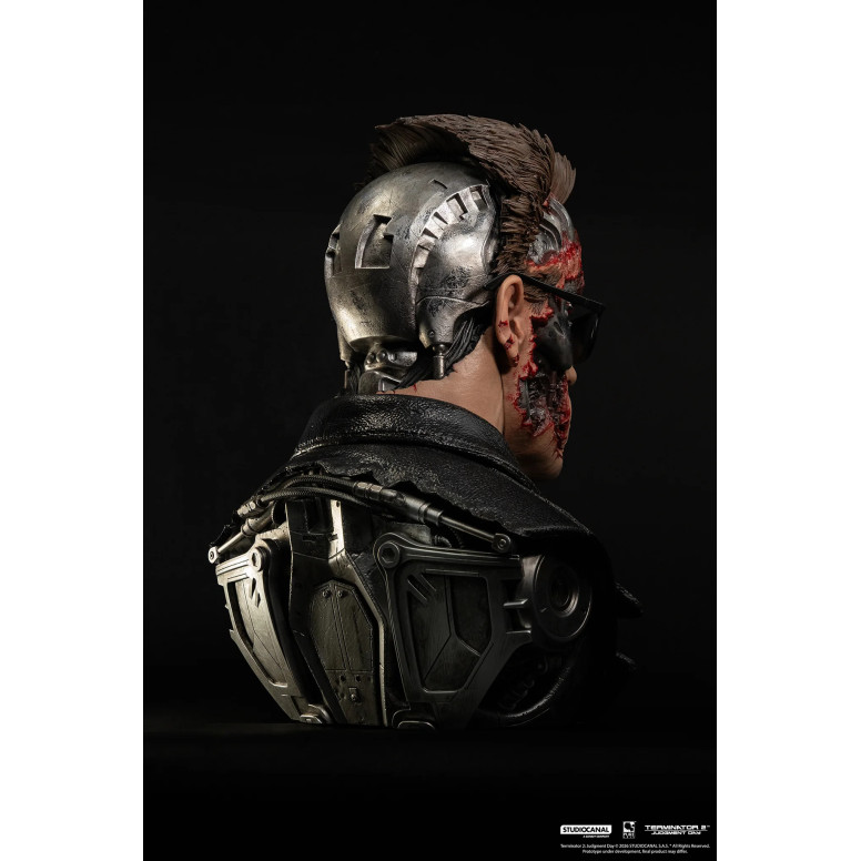 Pure Arts Terminator 2 T-800 Model 101 Battle Damaged Art Die Maske
