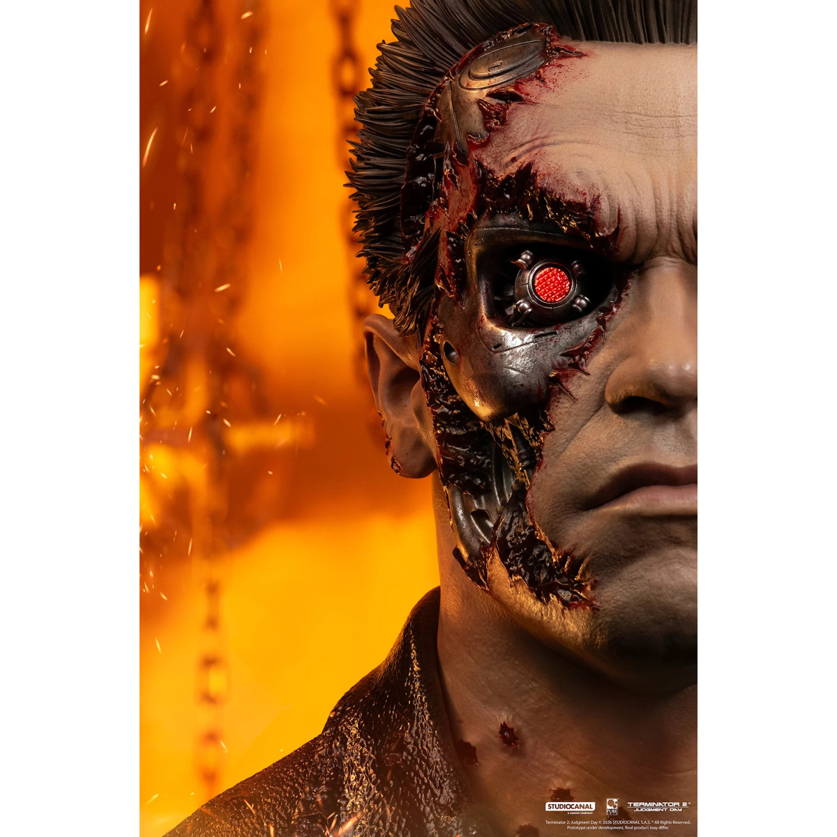 Pure Arts Terminator 2 T-800 Model 101 Battle Damaged Art Die Maske