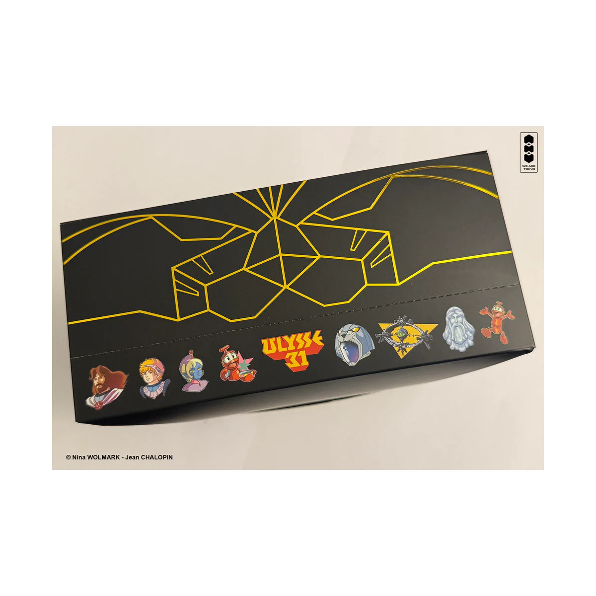 We are Tokyo Ulysses 31 - PIN'S Serie 1 - Display mit 18 Pin's