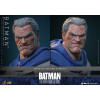 Hot Toys - BATMAN - Batman: The Dark Knight Returns (Battle Damaged Version) Comic Masterpiece 1/6