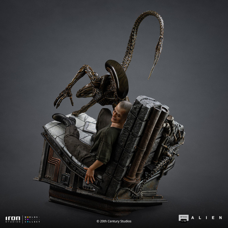 Iron Studios Ellen Ripley and Dog Alien - Art Scale 1/10 - Alien 3