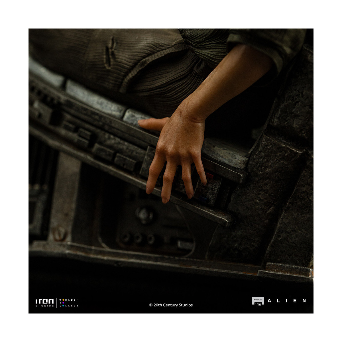 Iron Studios Ellen Ripley and Dog Alien - Art Scale 1/10 - Alien 3