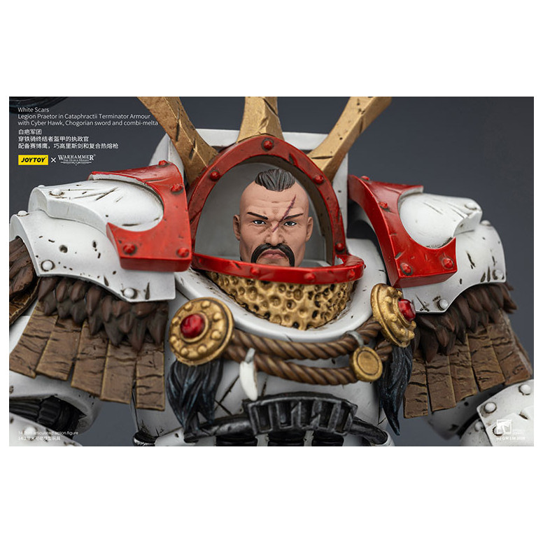 JoyToy - White Scars - Legion Praetor in Cataphractii Terminator Armour with Cyber Hawk, Chogorian sword and combi-melta 1/18