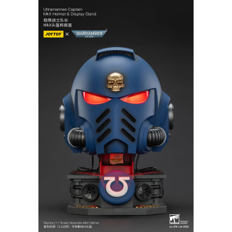JoyToy - Ultramarines Captain MkX Helm & Display Stand 1/1