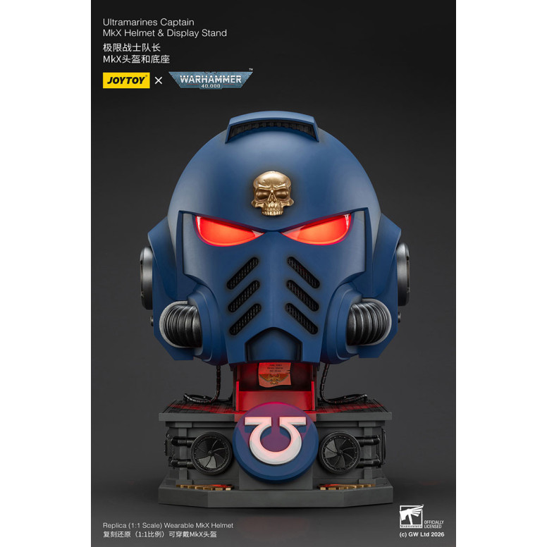 JoyToy - Ultramarines Captain MkX Helm & Display Stand 1/1