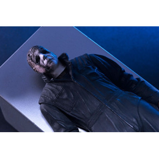 Neca Halloween Resurrection (2002) - Ultimate Michael Myers