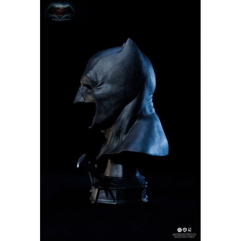 Pure Arts - Justice League : Batman v Superman Dawn of Justice - Batman Cowl Replica 1/1