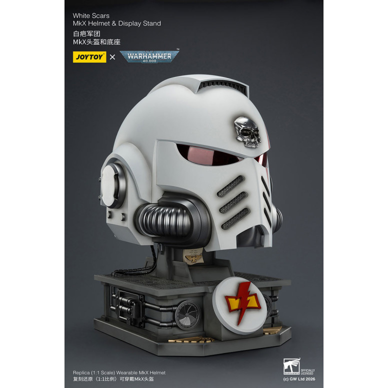 JoyToy - White Scars MkX Helmet & Display Stand 1/1
