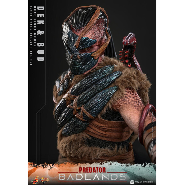 Hot Toys - Predator: Badlands - Dek (Bone Bison Armor) and Bud MMS 1/6