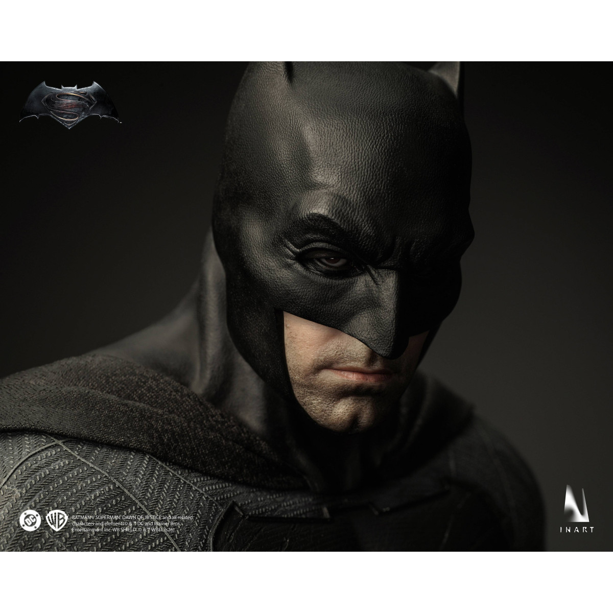 INART - Batman 1/6 Scale Collectible Figure - BvS: Dawn of Justice