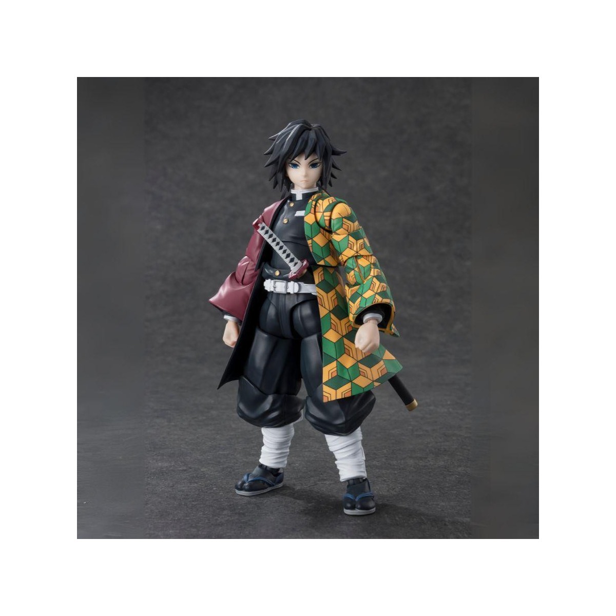 Tamashii Bandai - Giyu Tomioka - Demon Slayer SH Figuarts SHF