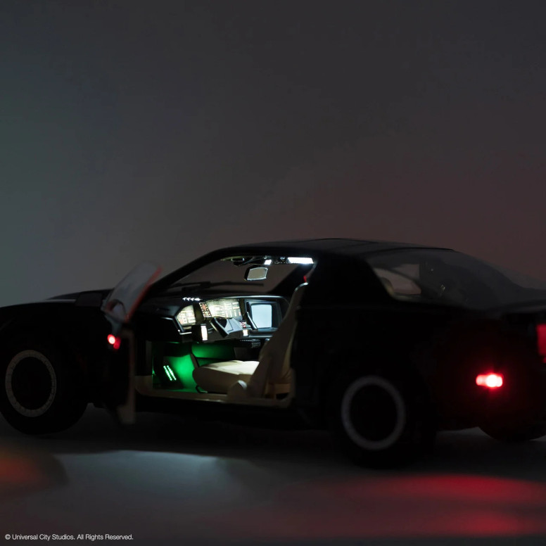 Takara Tomy – Knight Rider K2000 – Die-Cast- K.I.T.T, Maßstab 1:10