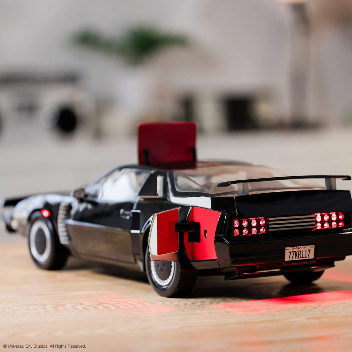 Takara Tomy – Knight Rider K2000 – Die-Cast- K.I.T.T, Maßstab 1:10