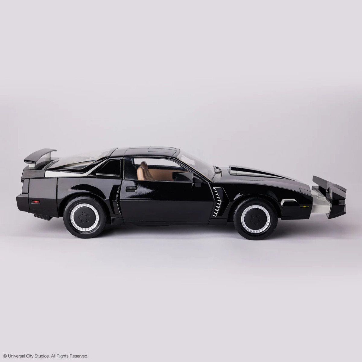 Takara Tomy – Knight Rider K2000 – Die-Cast- K.I.T.T, Maßstab 1:10