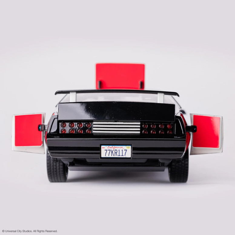 Takara Tomy – Knight Rider K2000 – Die-Cast- K.I.T.T, Maßstab 1:10