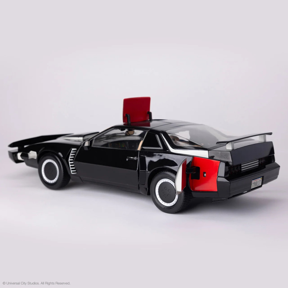 Takara Tomy – Knight Rider K2000 – Die-Cast- K.I.T.T, Maßstab 1:10