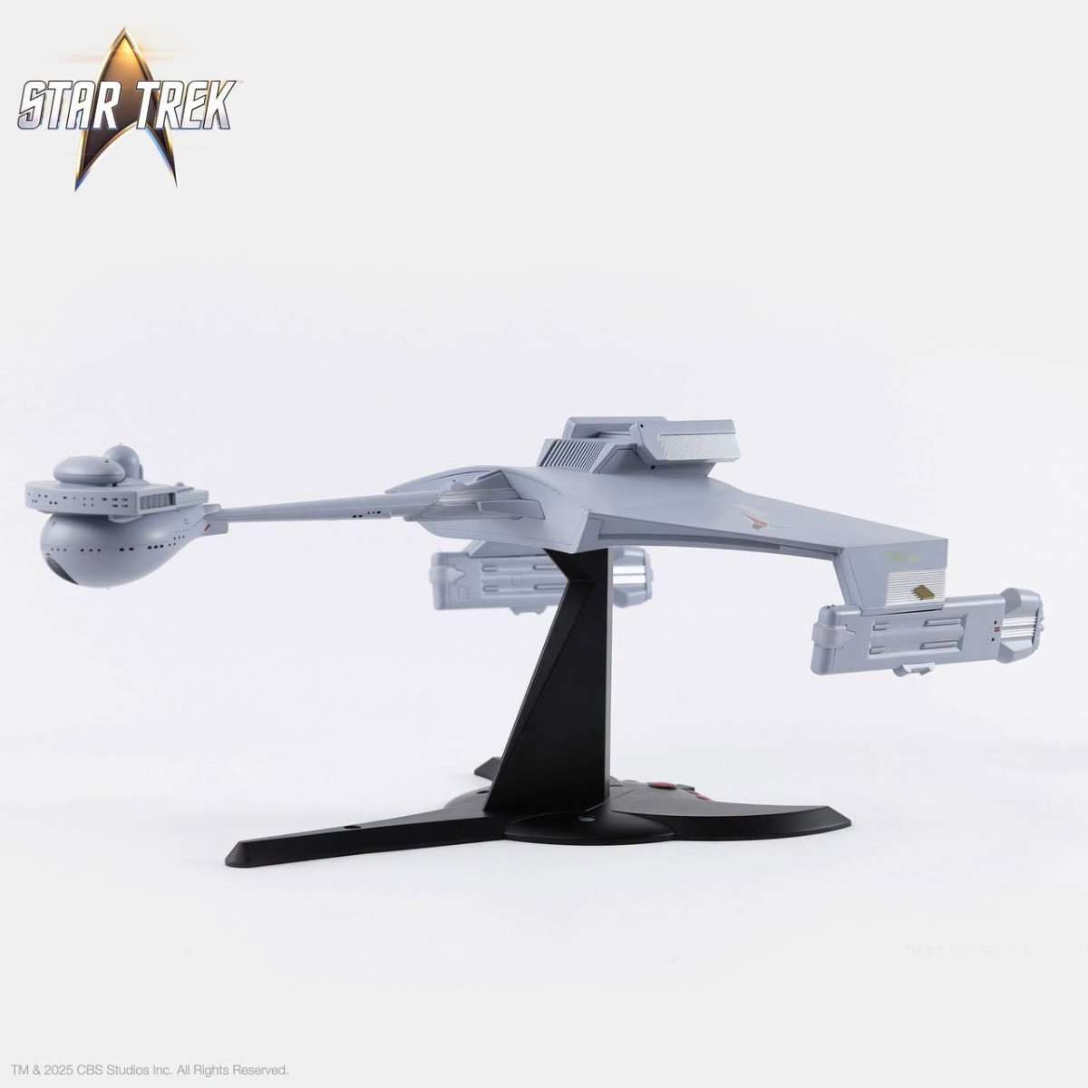 Takara Tomy – Star Trek – Nachbau des klingonischen D7-Kampfkreuzers im Maßstab 1:350