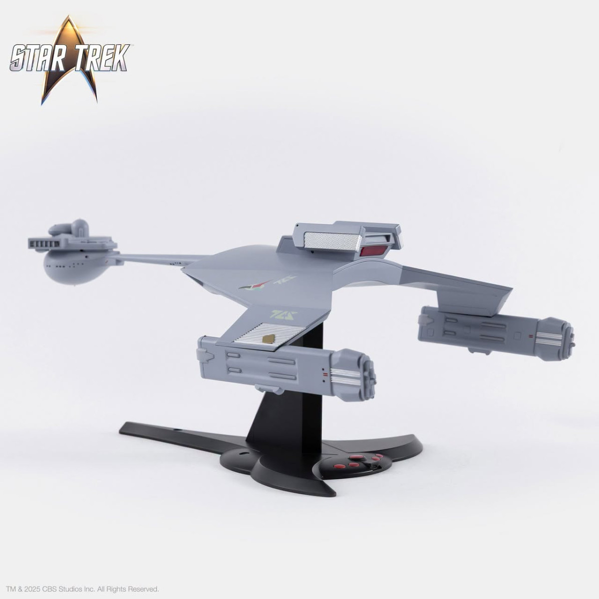 Takara Tomy – Star Trek – Nachbau des klingonischen D7-Kampfkreuzers im Maßstab 1:350