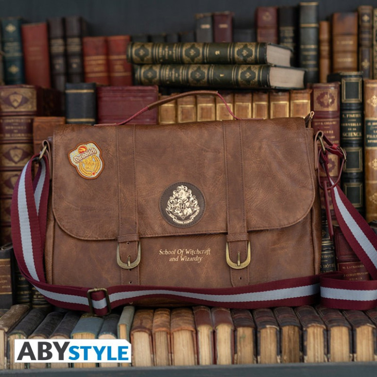 ABYstyle – HARRY POTTER Hogwarts-Umhängetasche