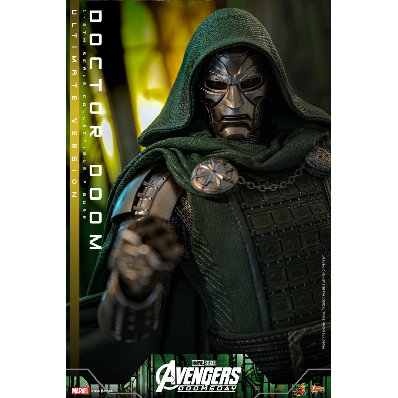 Hot Toys – Doctor Doom, Ultimate-Version MMS907, Maßstab 1:6 – Avengers: Doomsday