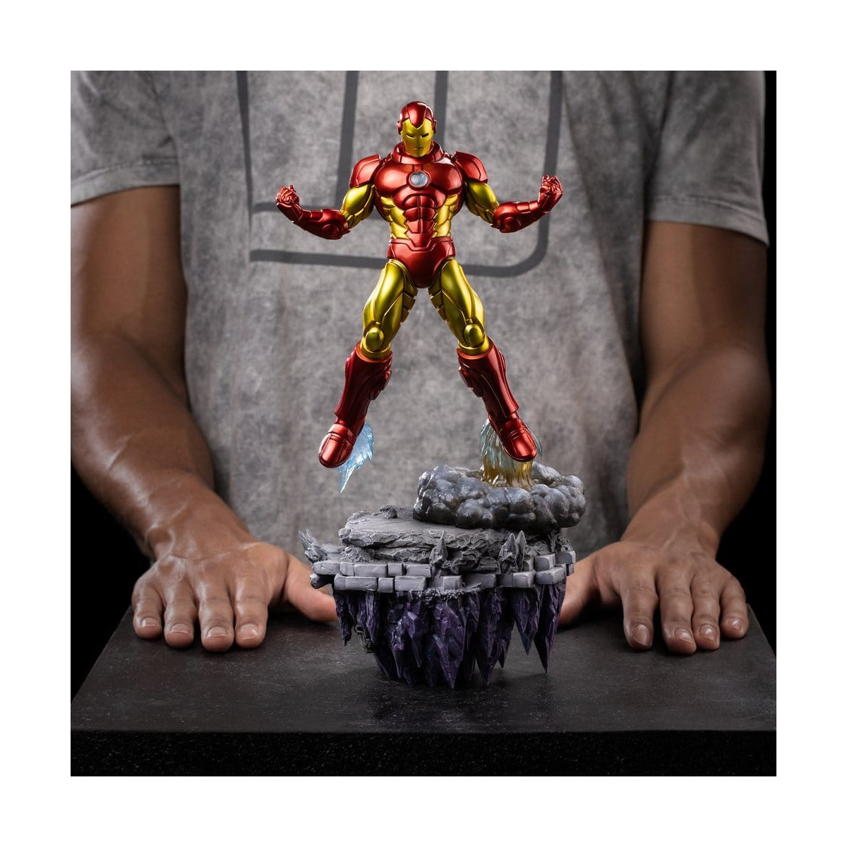 Iron Studios Marvel – „ Iron Man “ Deluxe Art, Maßstab 1:10 – „Infinity Gauntlet“-Diorama