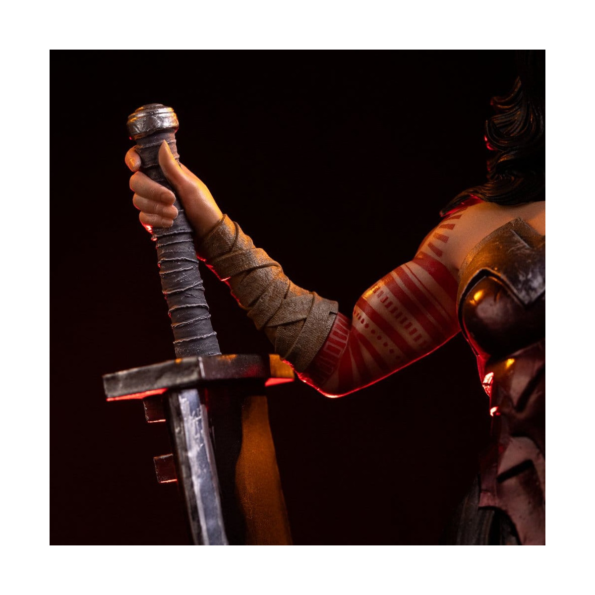 Iron Studios – DC Comics – „ Wonder Woman “ Absolute Art, Maßstab 1:10