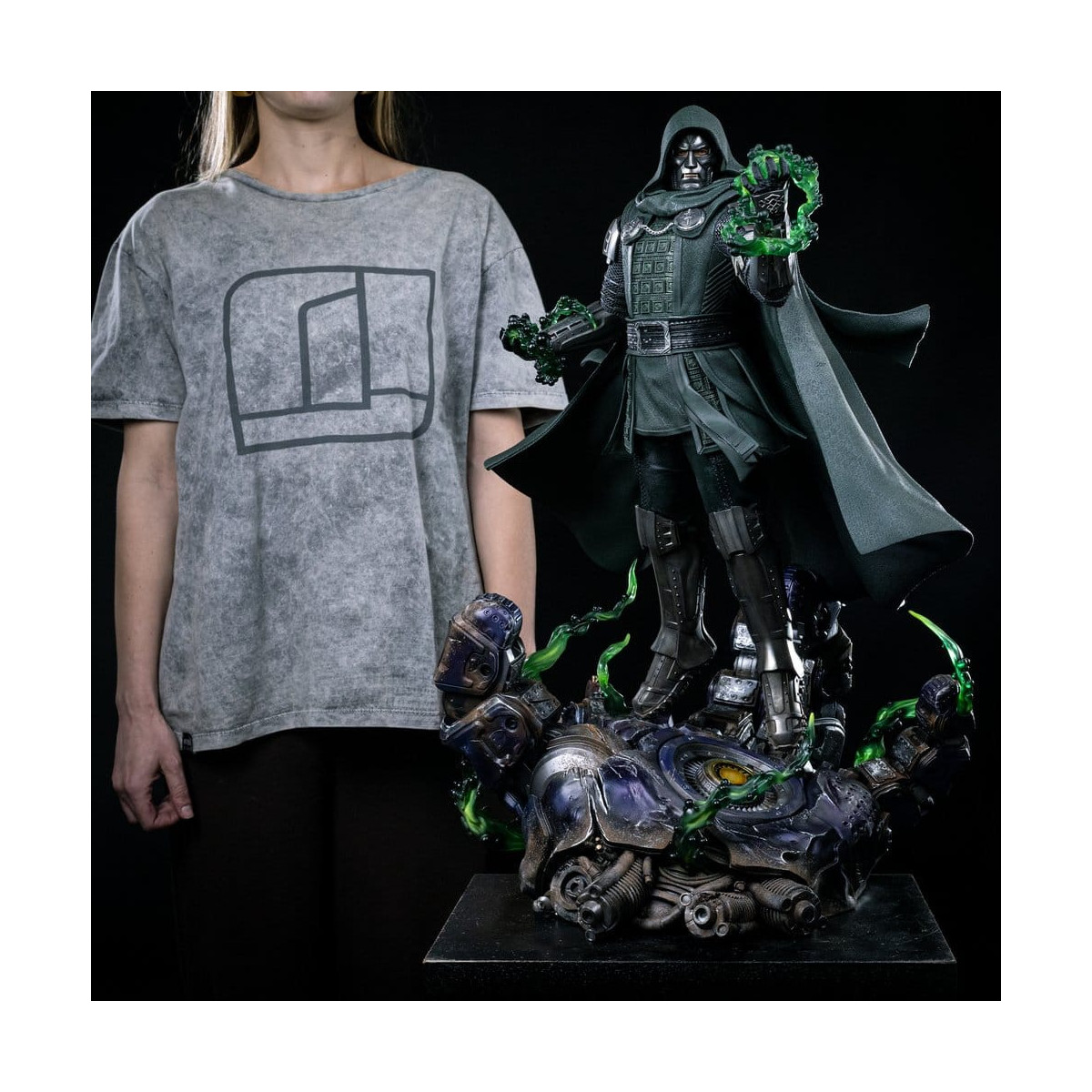 Iron Studios Marvel – Doctor Doom Legacy Replica 1/4 – Avengers: Doomsday