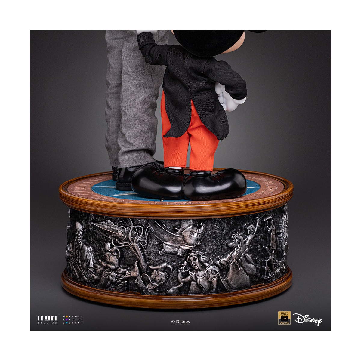 Iron Studios „ Disney “ Classics – Walt „ Disney “ & „ Micky Maus “ Mouse Legacy Replica 1:4