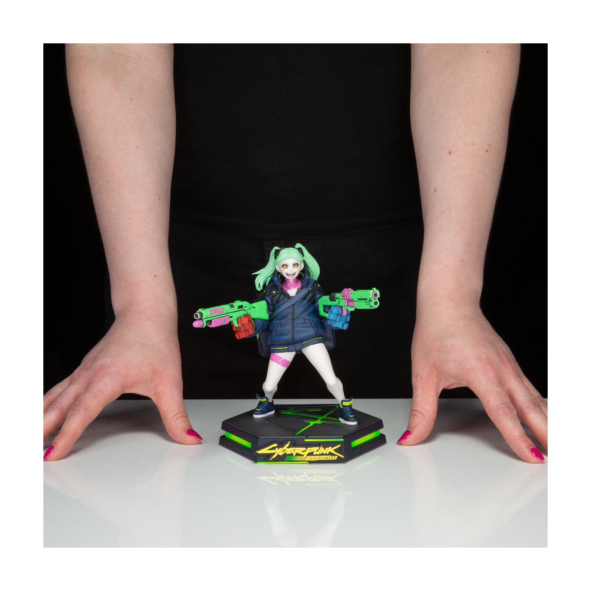 Dark Horse - REBECCA PVC-Figur – Cyberpunk Edgerunners