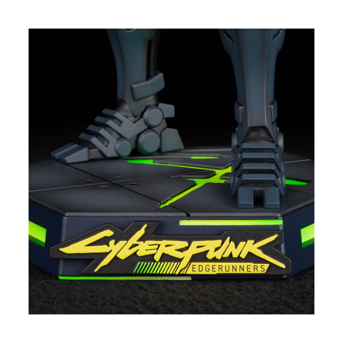 Dark Horse - ADAM SMASHER PVC-Statue – Cyberpunk Edgerunners
