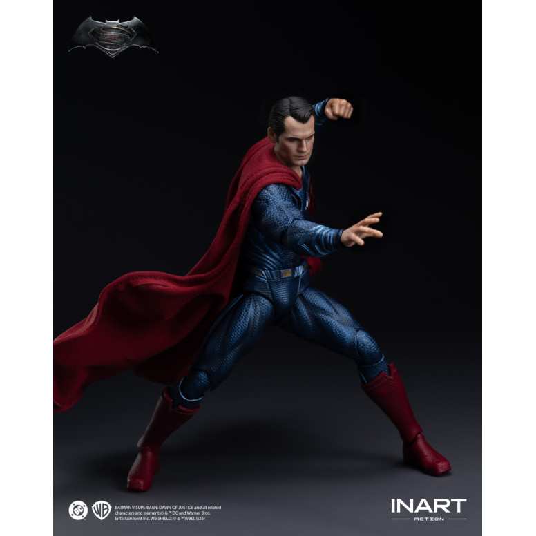 INART – Batman v Superman: Dawn of Justice – Superman Actionfigur im Maßstab 1:12