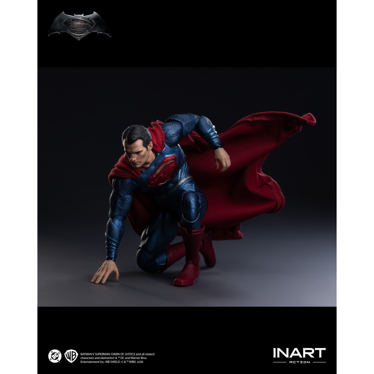 INART – Batman v Superman: Dawn of Justice – Superman Actionfigur im Maßstab 1:12
