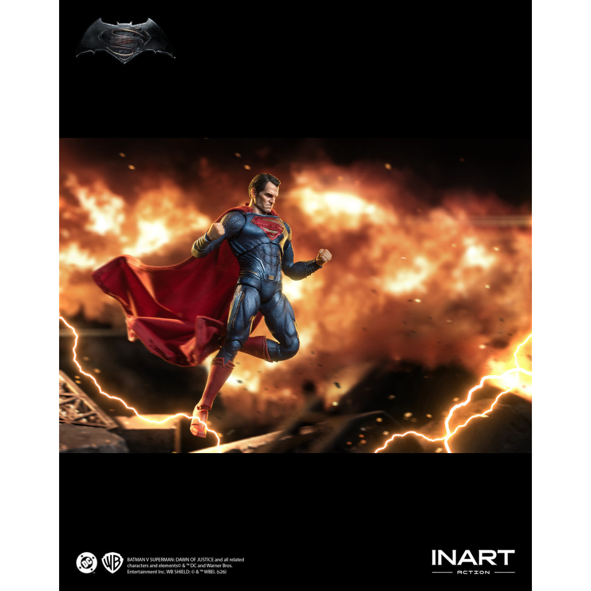 INART – Batman v Superman: Dawn of Justice – Superman Actionfigur im Maßstab 1:12