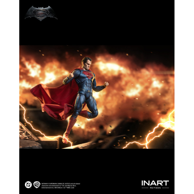 INART – Batman v Superman: Dawn of Justice – Superman Actionfigur im Maßstab 1:12