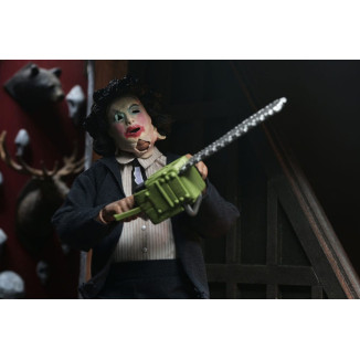 Neca Texas Chainsaw Massacre – Bekleideter Leatherface (Pretty Woman Die Maske)
