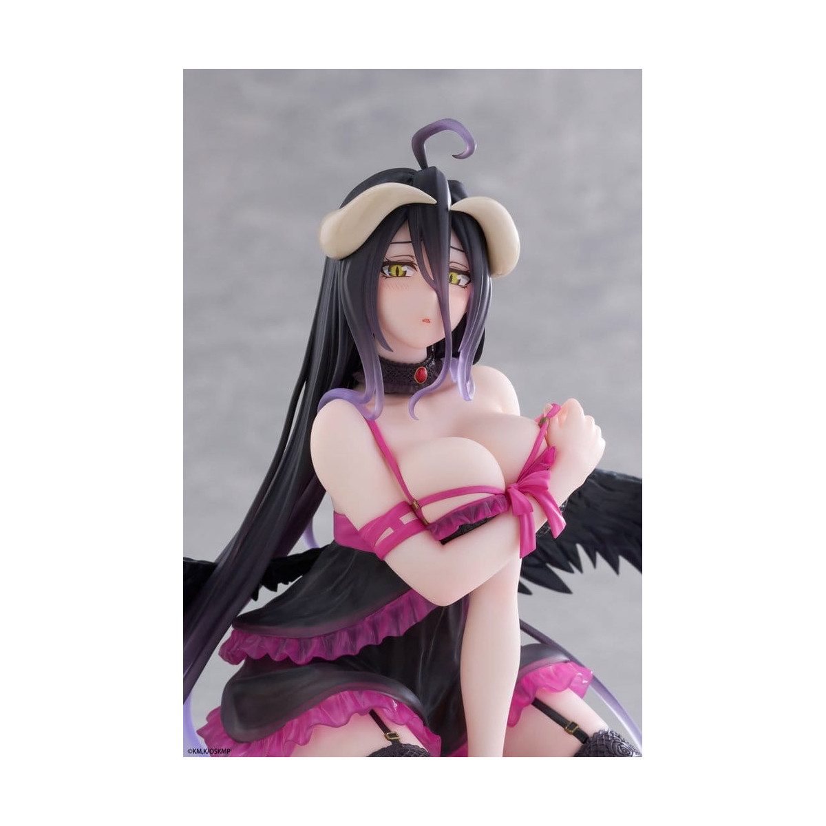 Taito - Desktop-Figur „Cute Figure Albedo“ (Negligé-Version) – Overlord