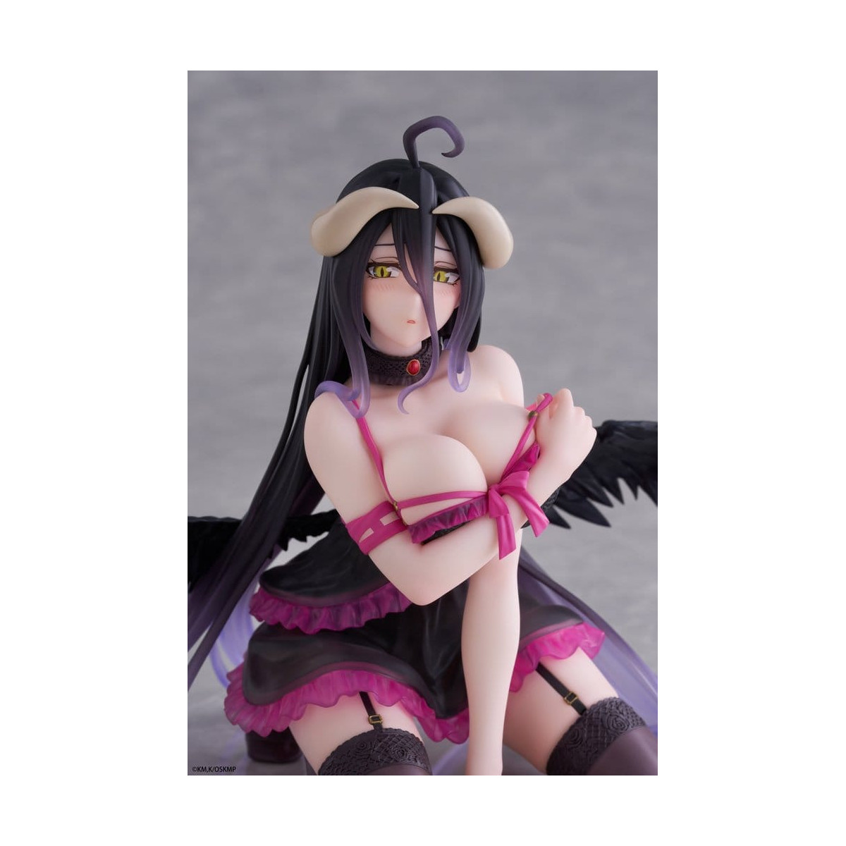 Taito - Desktop-Figur „Cute Figure Albedo“ (Negligé-Version) – Overlord