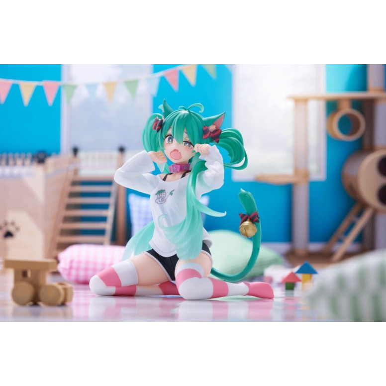 Taito - Desktop Cute Figure Hatsune Miku T-Shirt mit Katzenohren Ver.