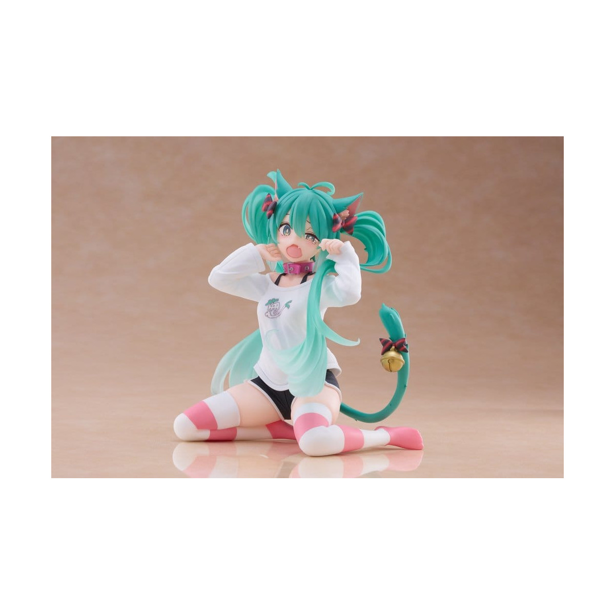 Taito - Desktop Cute Figure Hatsune Miku T-Shirt mit Katzenohren Ver.