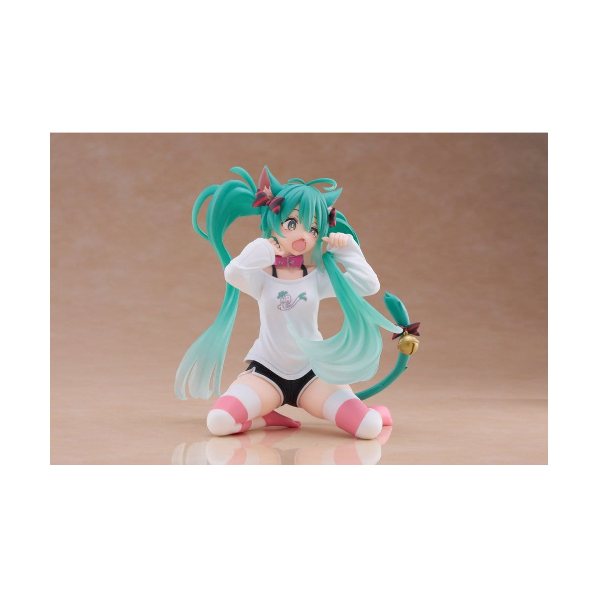 Taito - Desktop Cute Figure Hatsune Miku T-Shirt mit Katzenohren Ver.